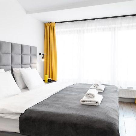 Househost Apartament: Ul. Miodowa 42/42B Krakow Dış mekan fotoğraf